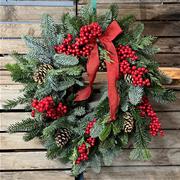 Christmas wreath in reds