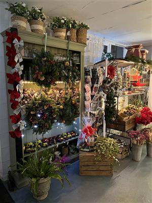 Wallingford Flowers by Debi